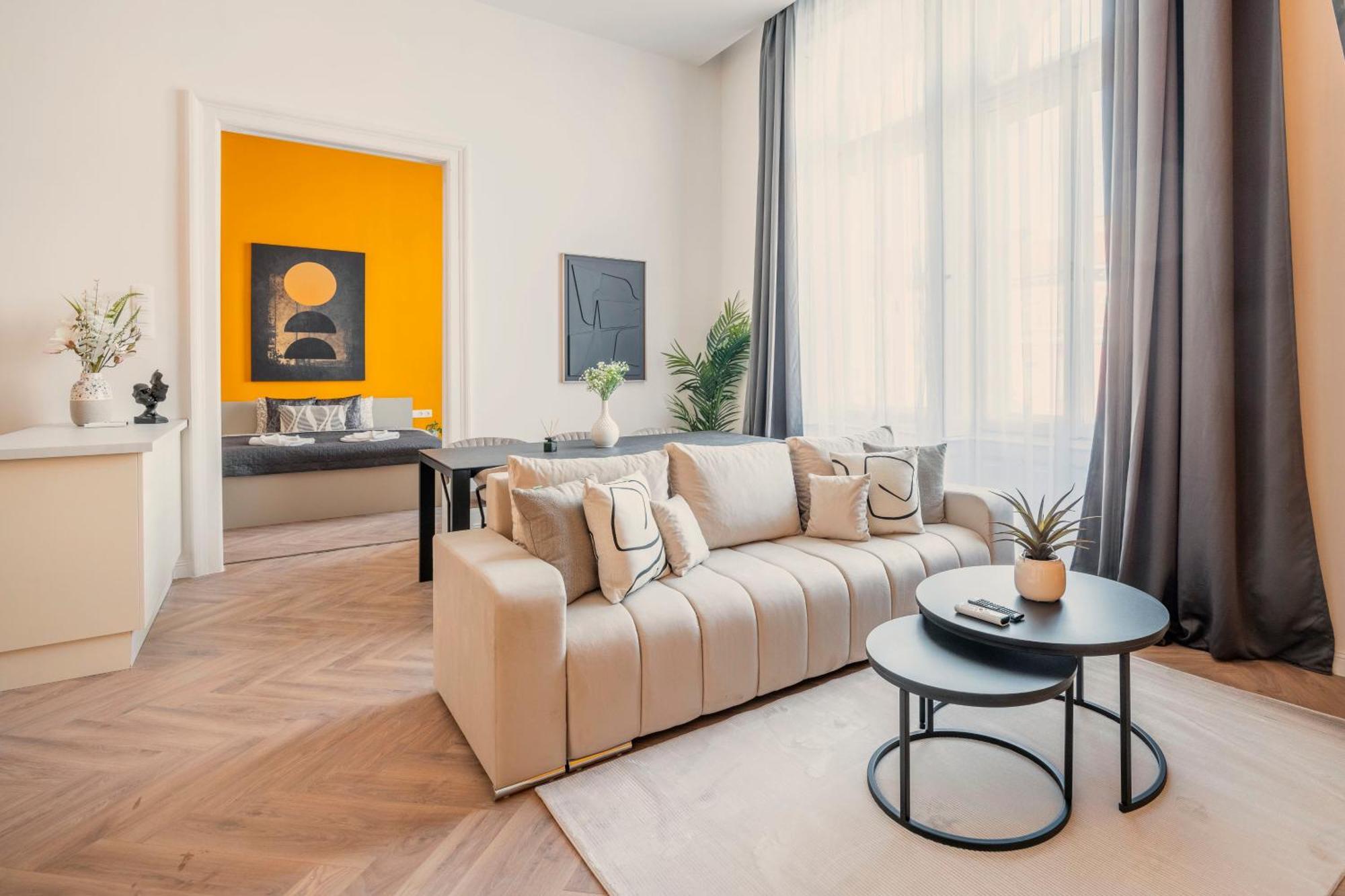 Exclusive Central 3Bedrm Stylish Residence By Prestige Homes Budapesta Exterior foto